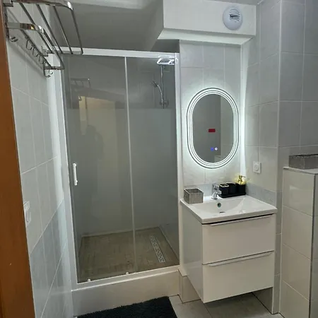 Apartment Meuble Dalex 5 Etoiles